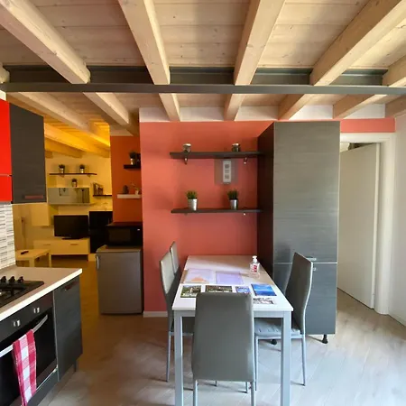 Apartment Casa Vacanze La Romantica